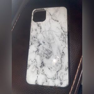 grey/white marble case